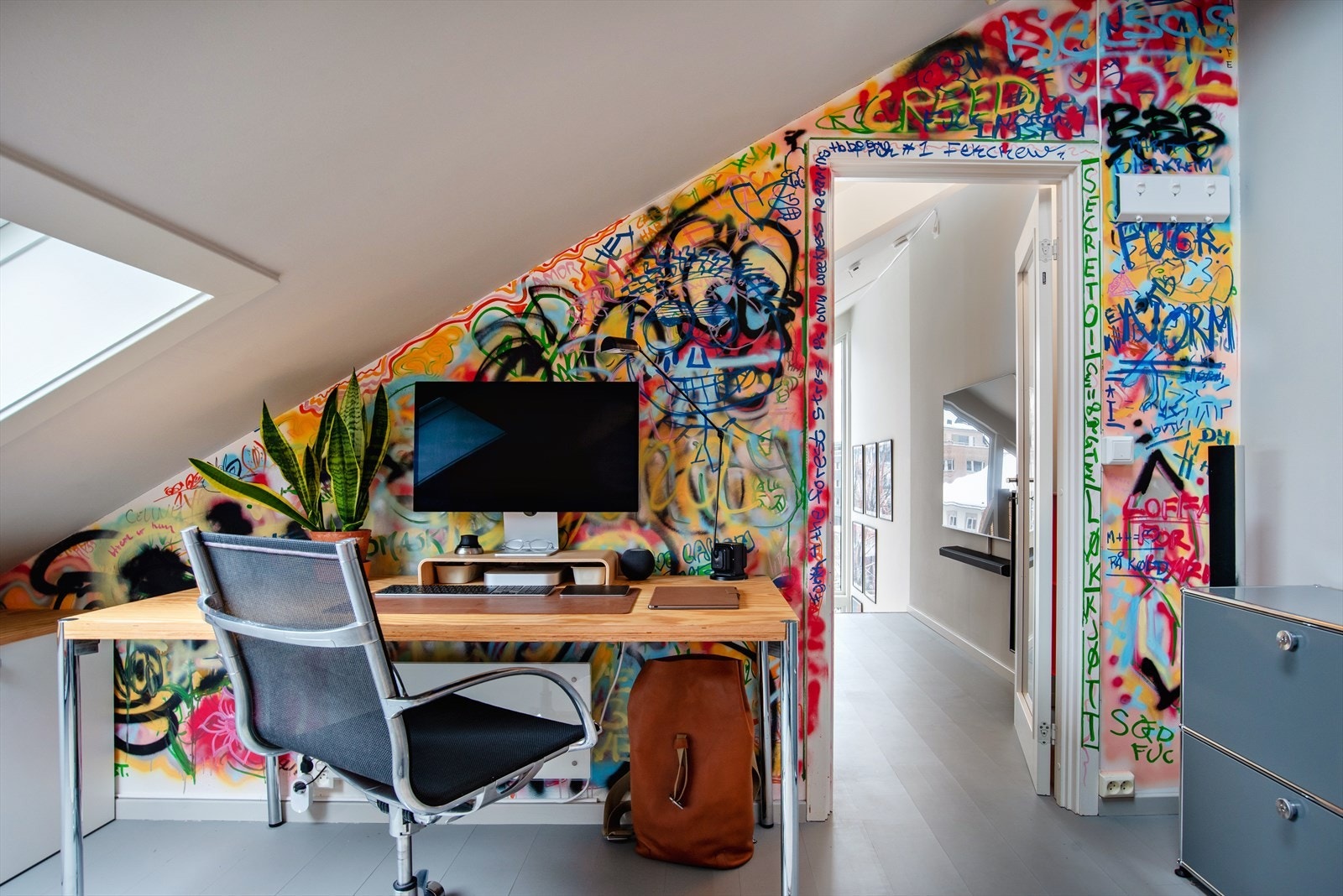 Fin plass til hjemmekontor. Galleribilde