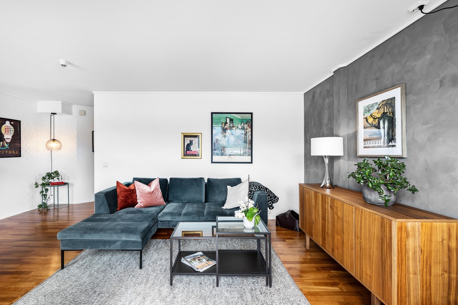 Lys og innbydende leilighet (Møblerte bilder er benyttet fra forrige salg) Galleribilde