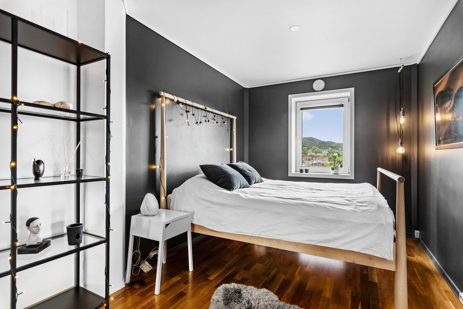 Del av hovedsoverom Galleribilde