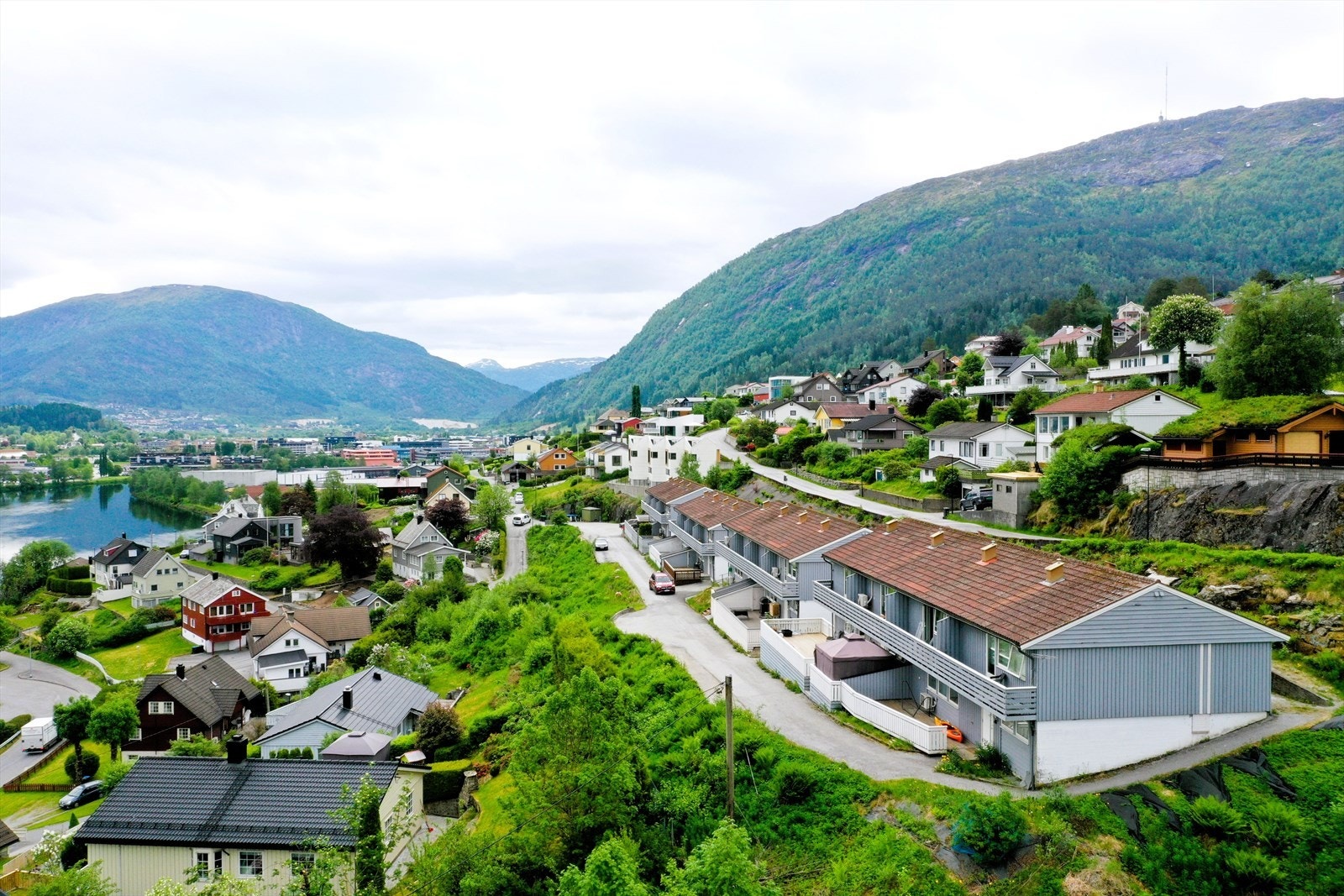 Dronefoto (arkivfoto) Galleribilde