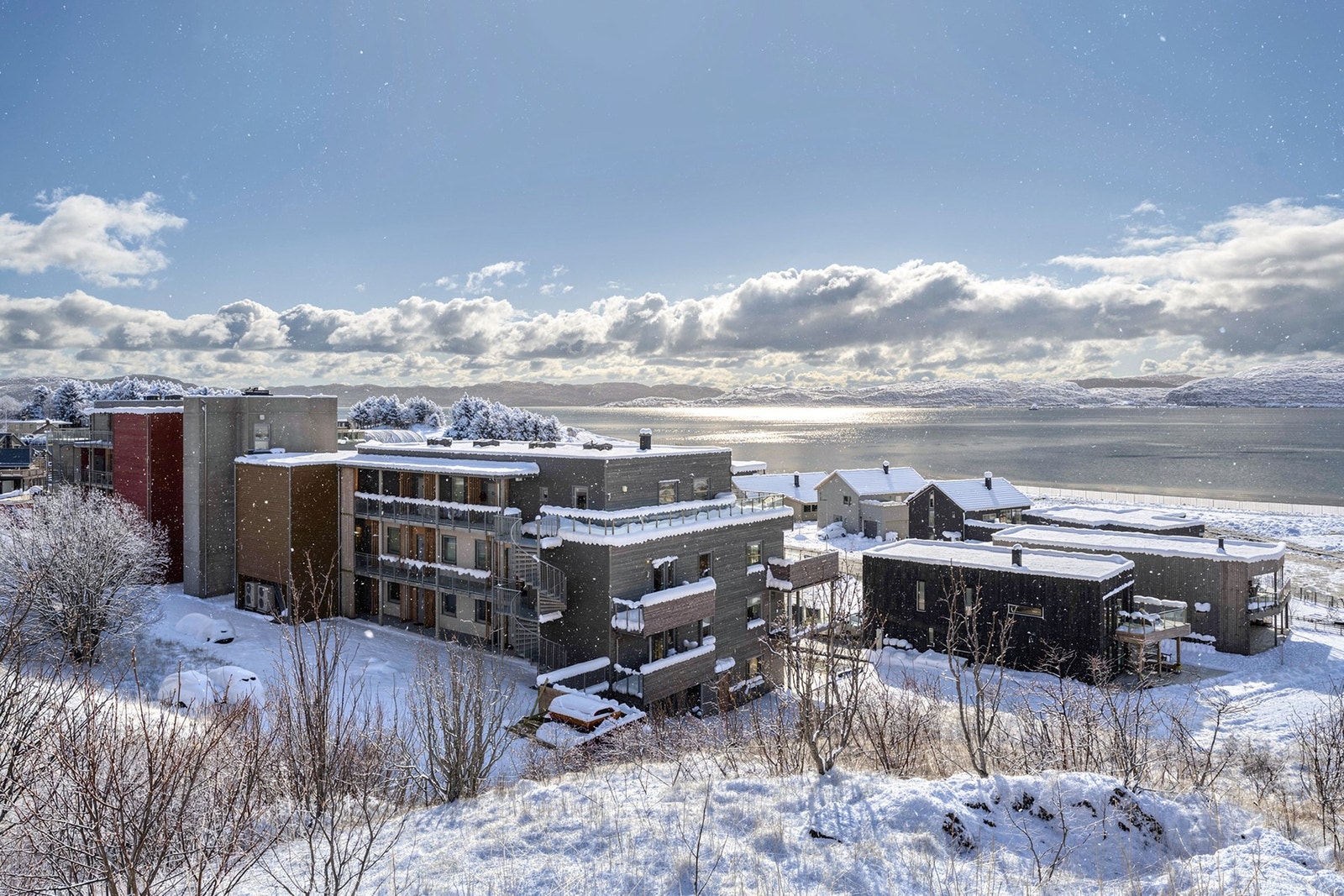 Leiligheten ligger i blokkas 2.etasje. Galleribilde
