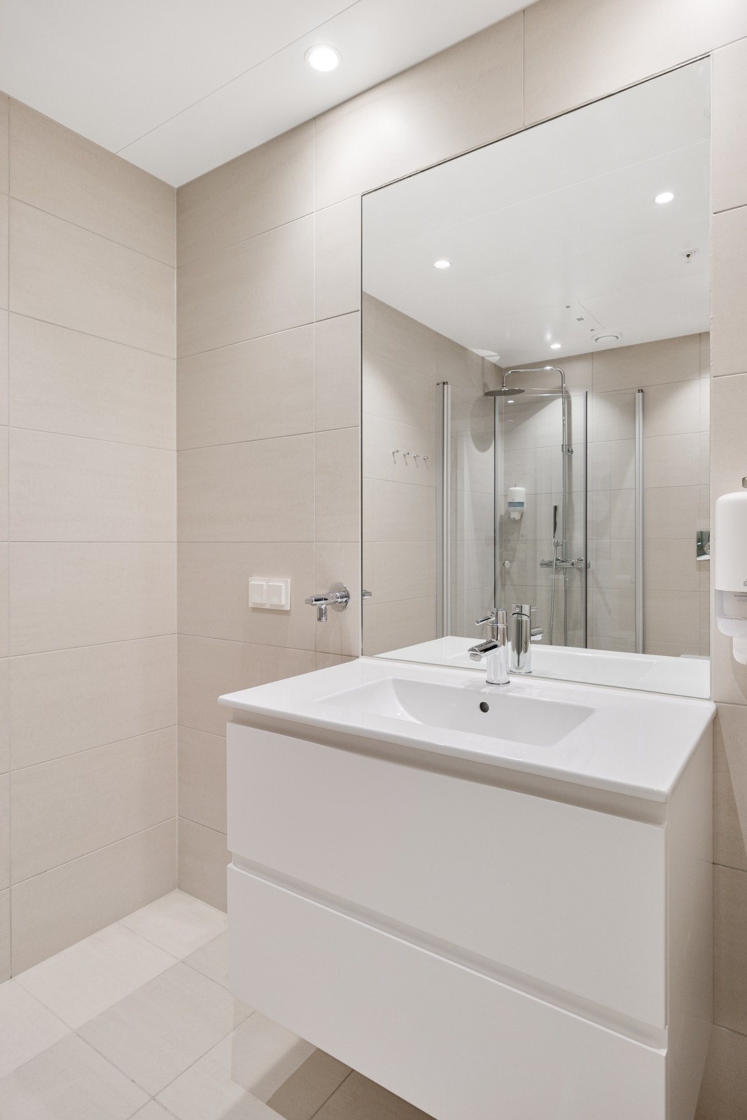 Baderom i gjesteleiligheten er i samme fine standard som i leiligheten. Galleribilde