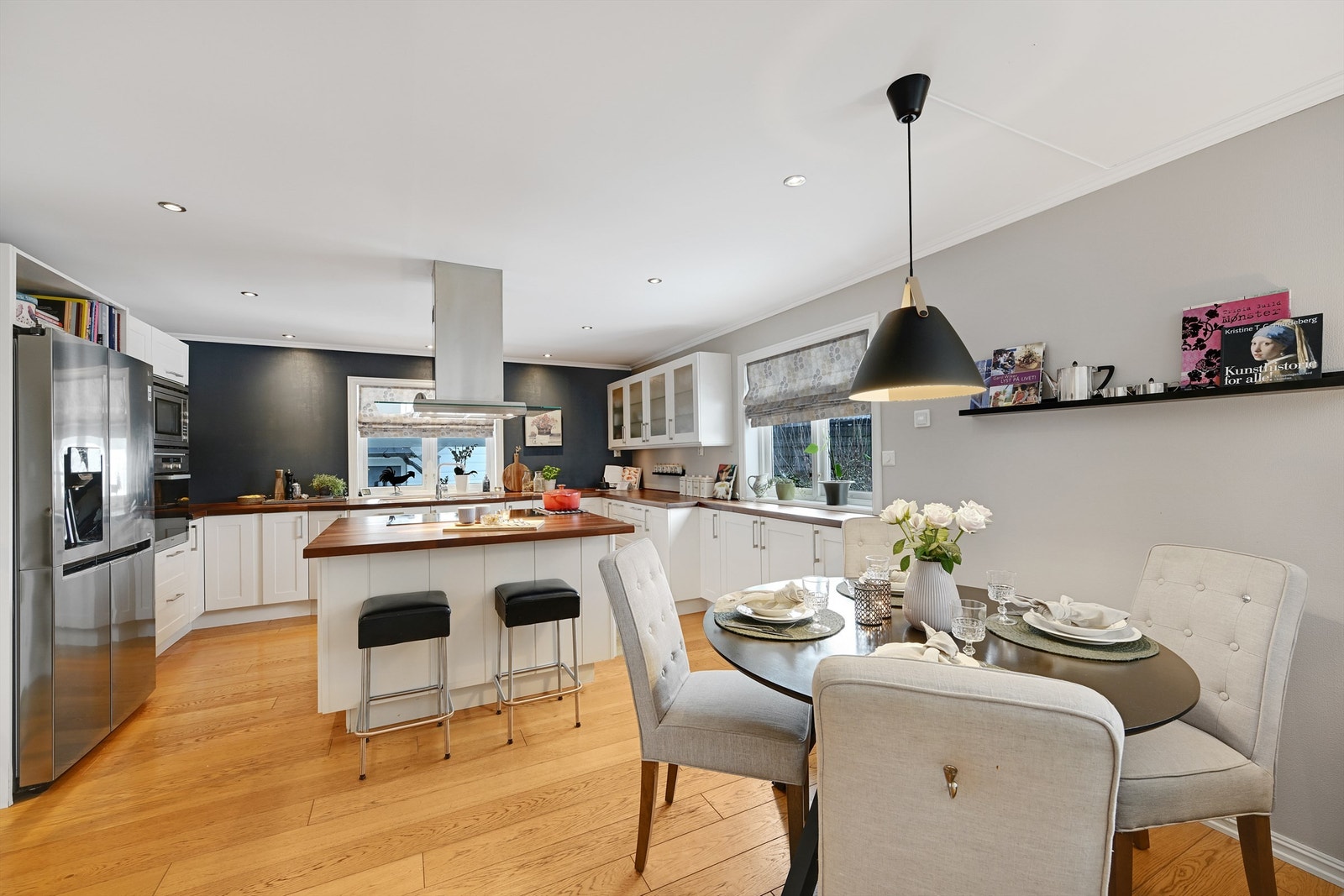 Åpen løsning til stuen Galleribilde