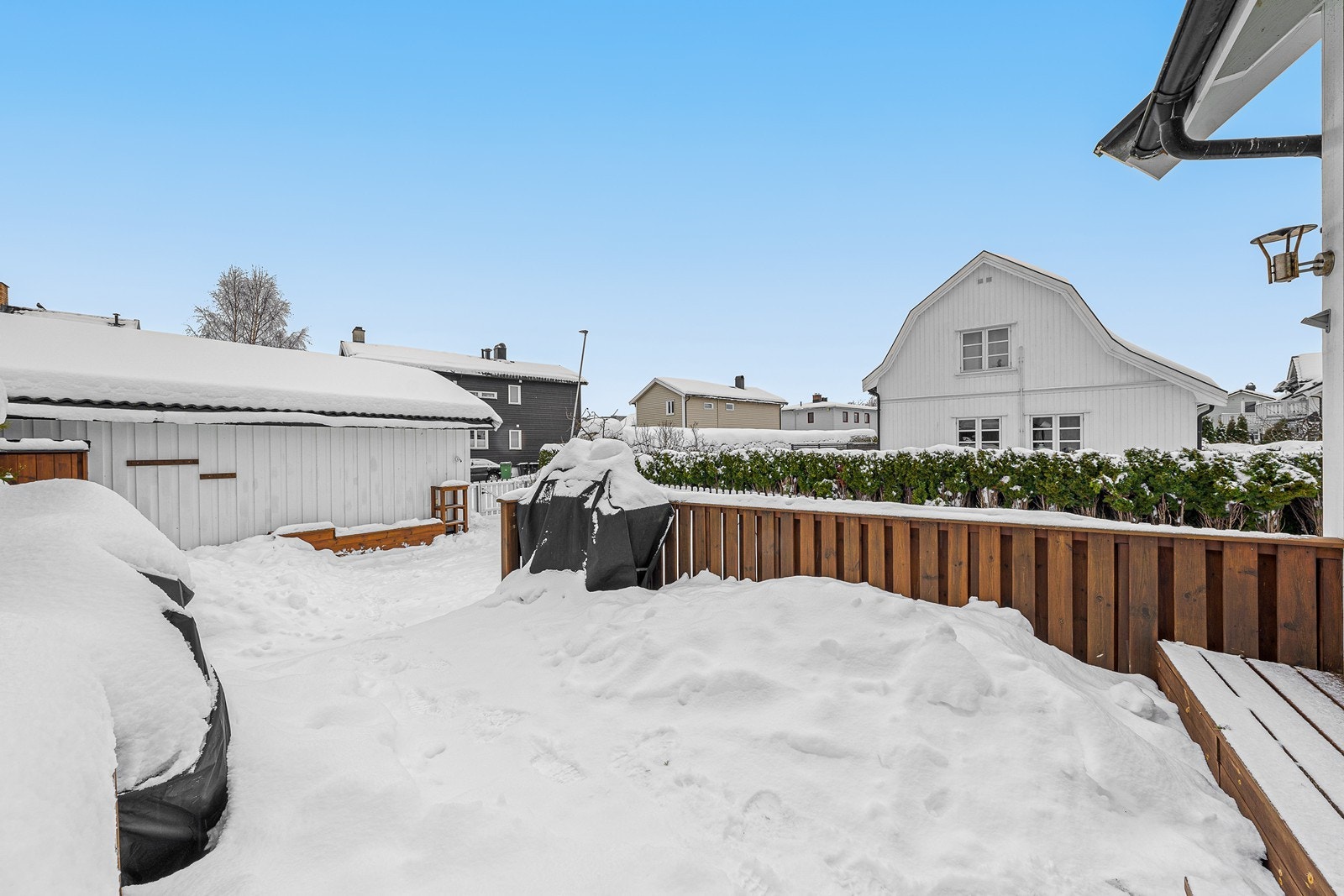 Her bor du sentralt med gangavstand til Lillestrøm stasjon, butikker og servicetilbud. Galleribilde