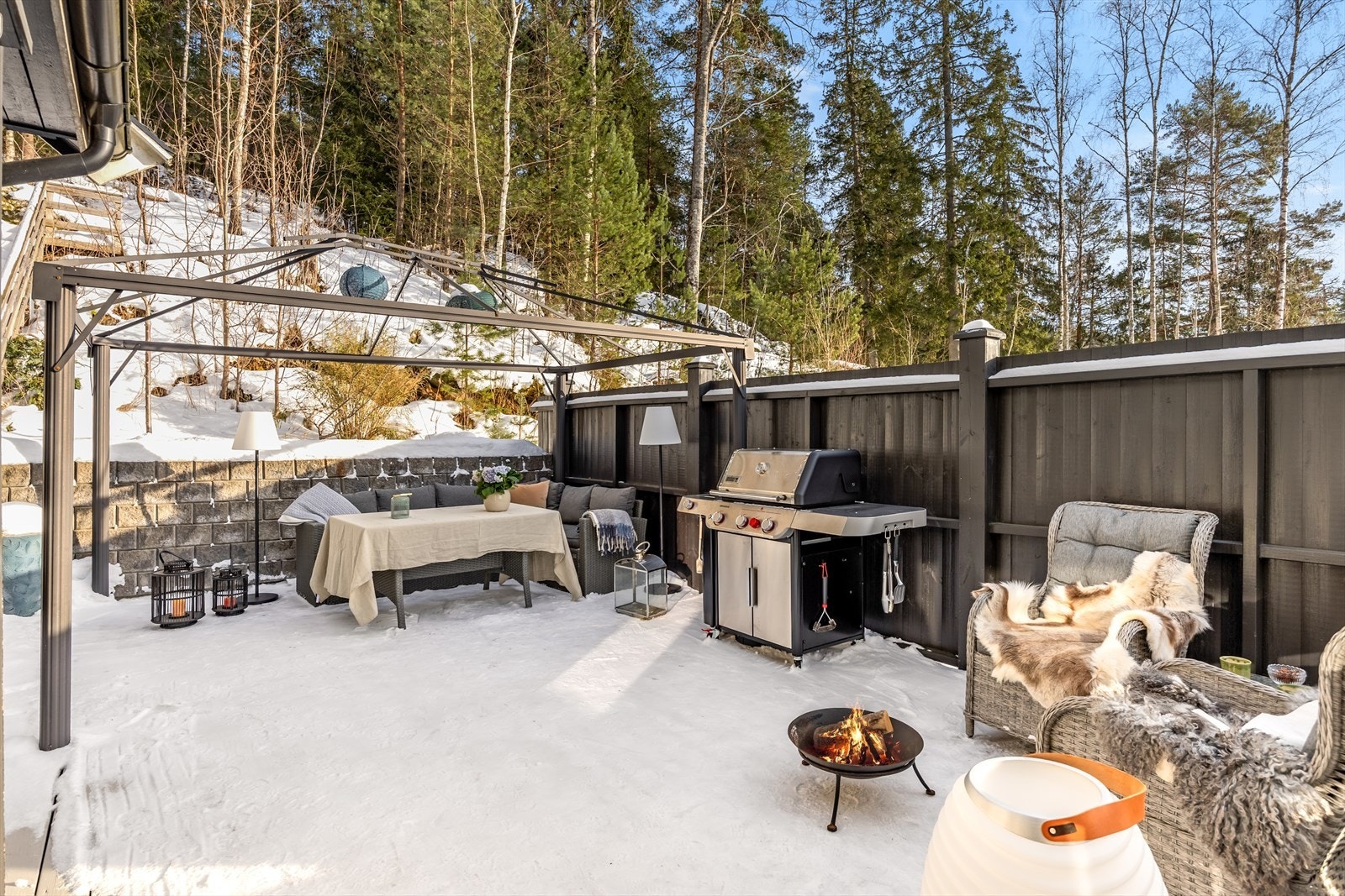 Dette er virkelig det perfekte stedet å nyte sommerdagene og de flotte solforholdene. Her er det boltreplass for hele familien! Galleribilde