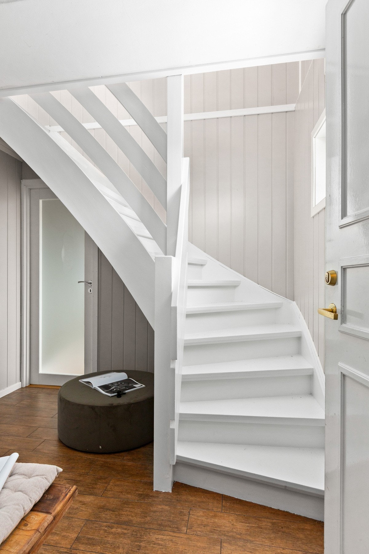 Trappen som binder etasjene sammen. Galleribilde