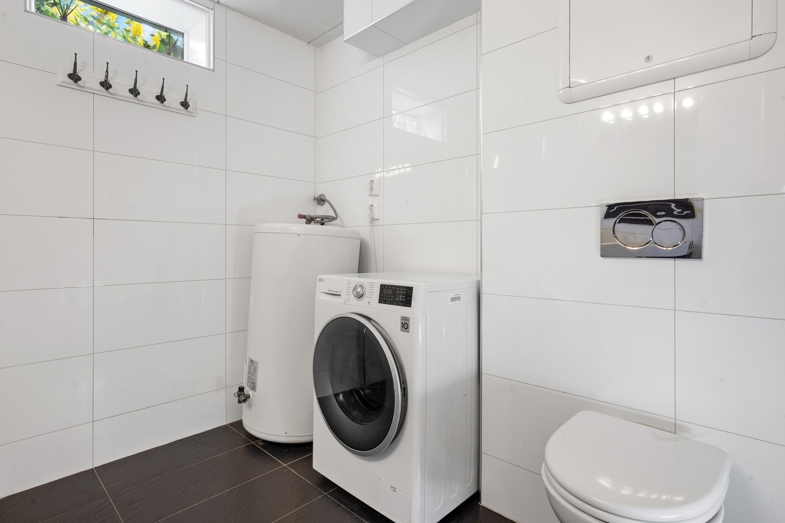 Bad/vaskerom i utleiedel fra antatt 2017/2018. Galleribilde