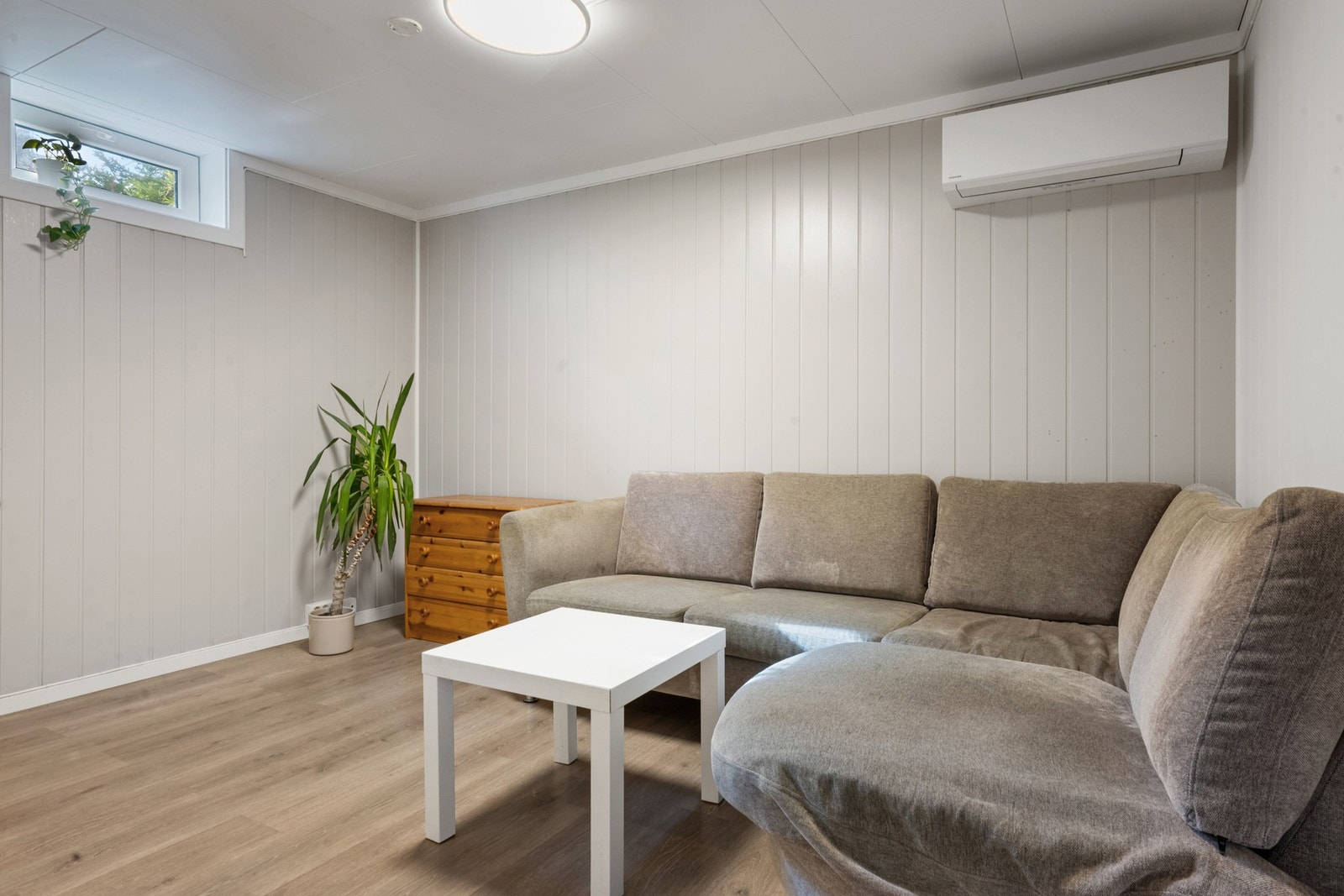 Oppvarming via luft-til-luft varmepumpe. Galleribilde