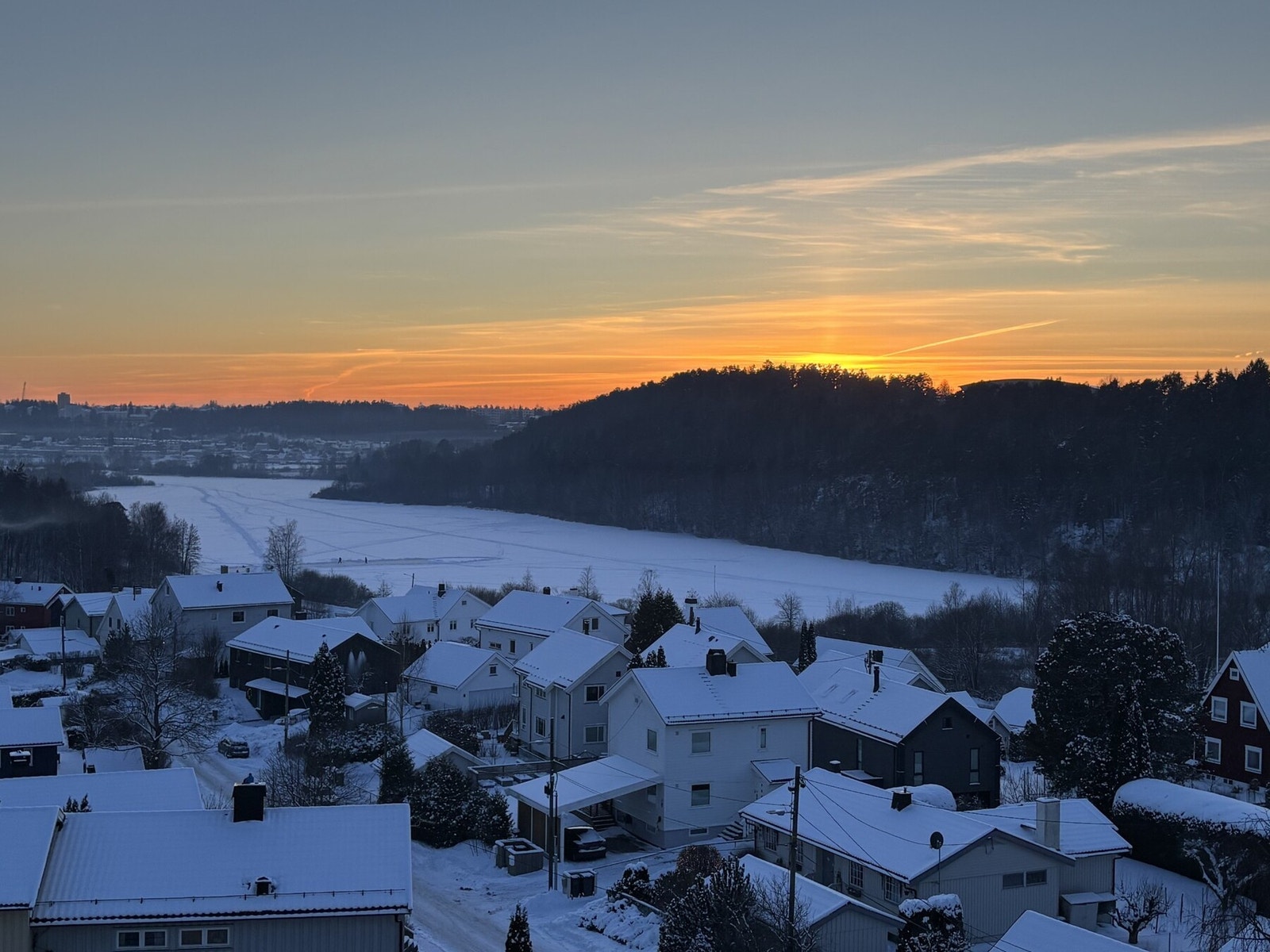 Kveldsstemning fra balkongen. Galleribilde