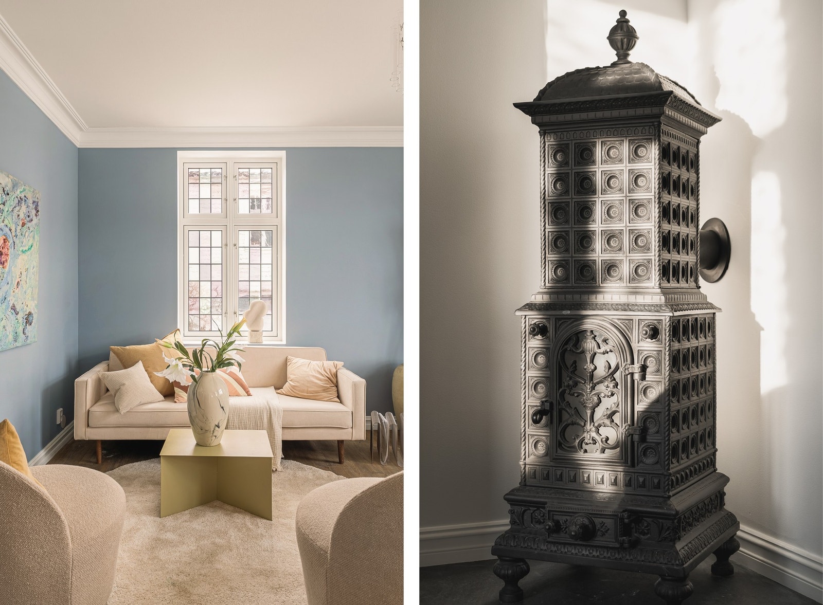 Stuen varmes opp av en støpejernsovn fra 2017. Ovnen har samme funksjon som kakkelovn, evnen til å lagre og jevt gi varme over lengre tid. Galleribilde