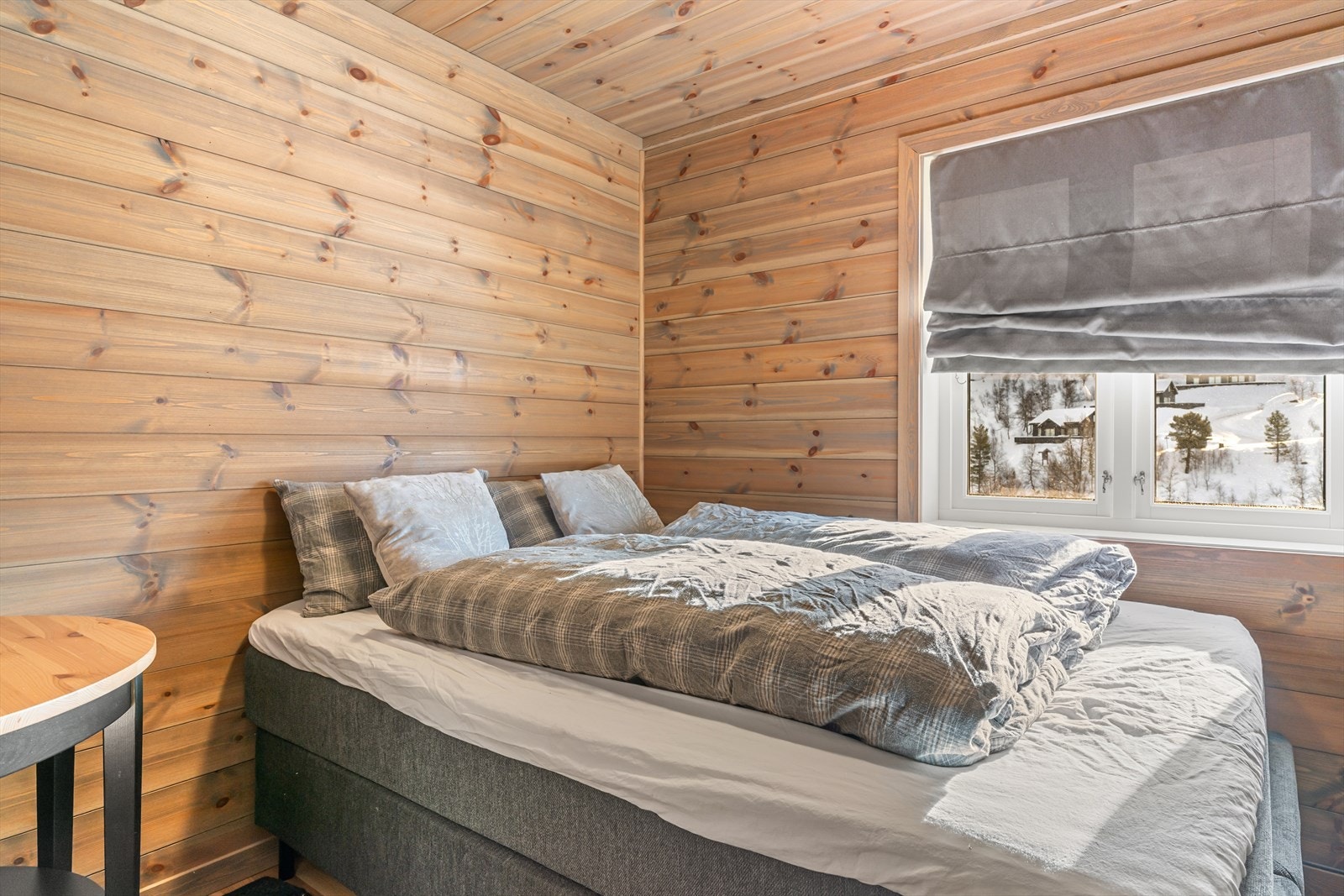 Et rolig og behagelig soverom - perfekt for avslappende netter på fjellet Galleribilde