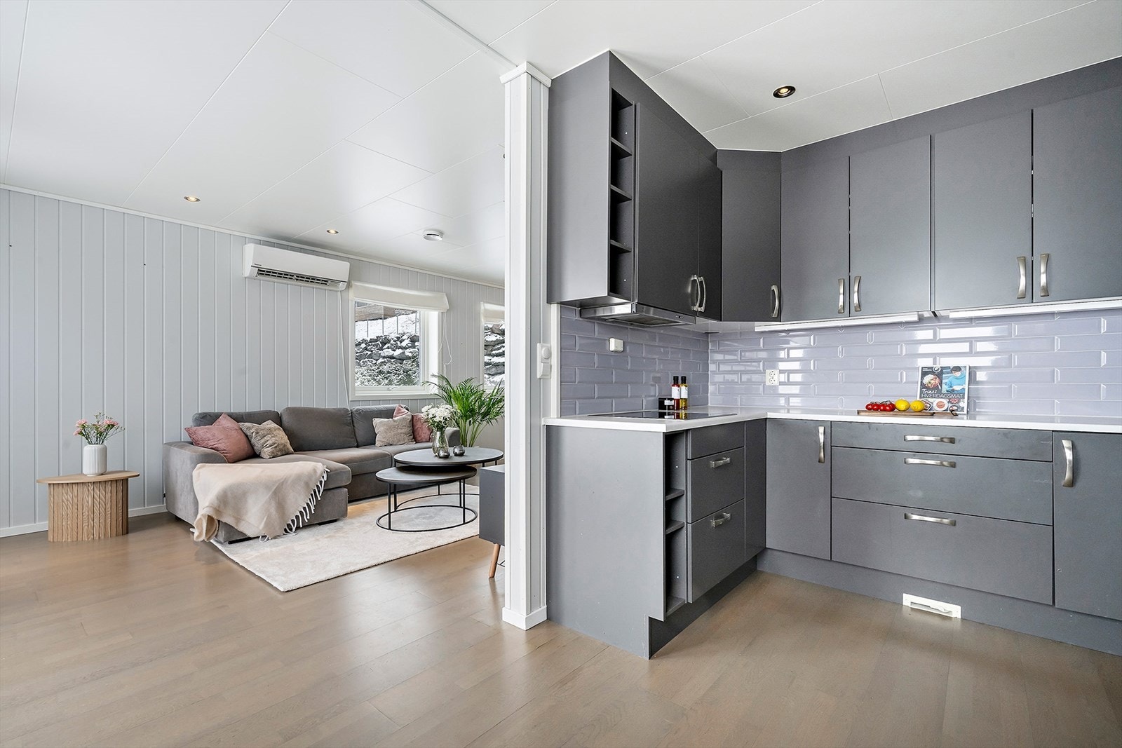 I stuen er det installert varmepumpe. Galleribilde