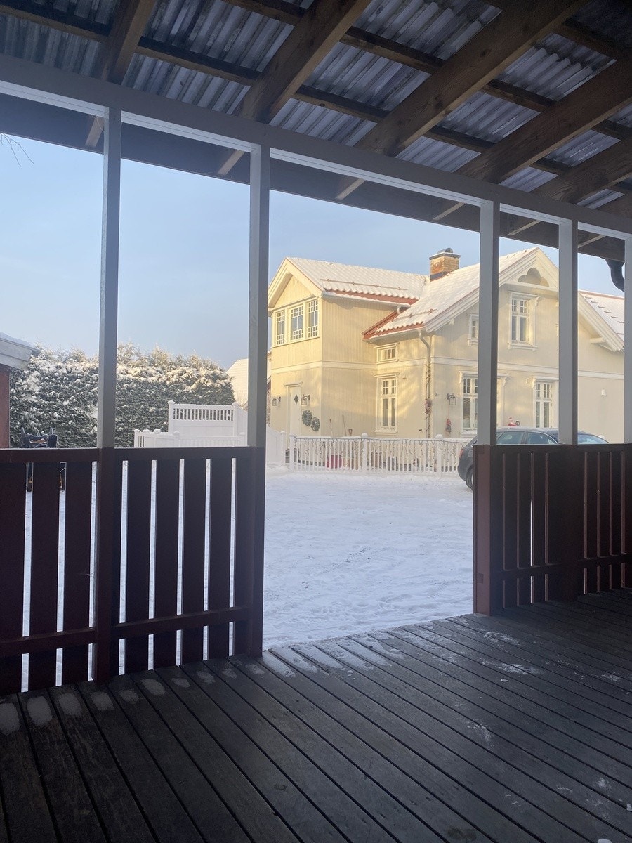 20m2 overbygd terrasse, vestvendt. Galleribilde