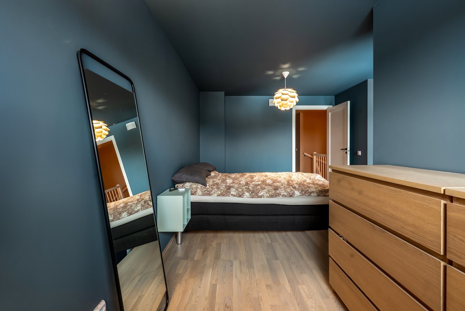 Rommet er enkelt å møblere etter eget ønske og behov. Galleribilde