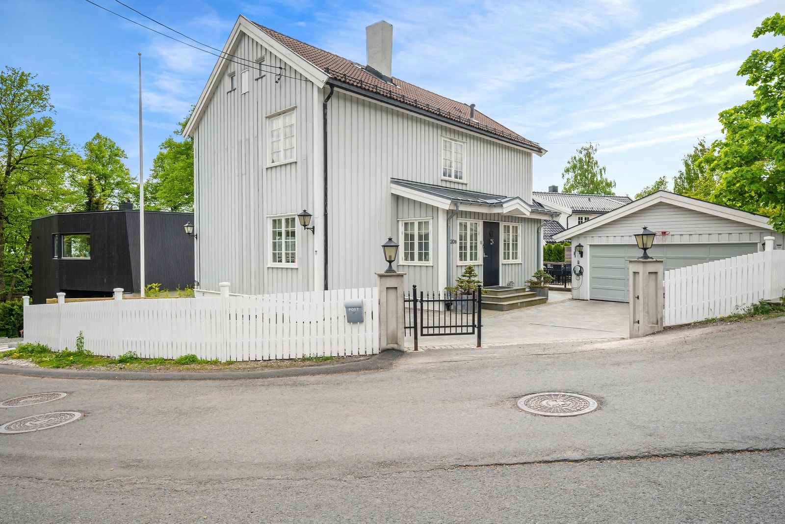 Dagaliveien 20 B tilbyr en unik kombinasjon av sentral beliggenhet, naturskjønne omgivelser og gode fasiliteter Galleribilde