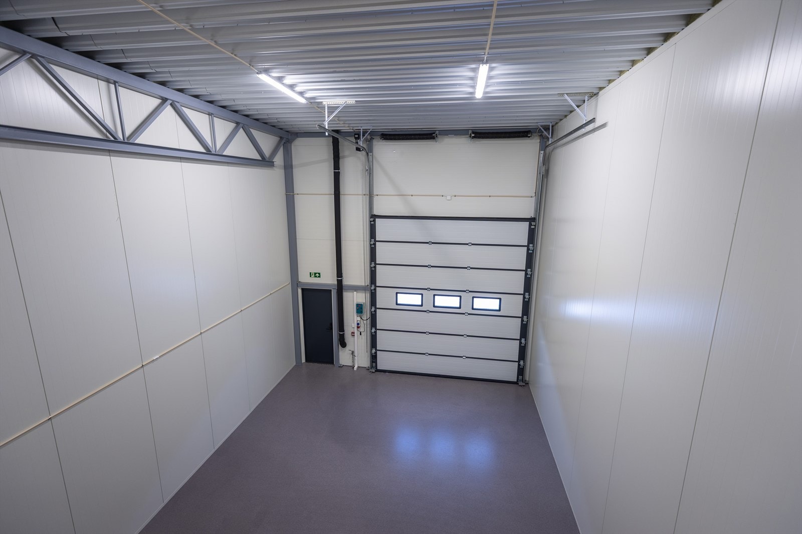 B/L/H - 6 m/12 m/6 m Galleribilde