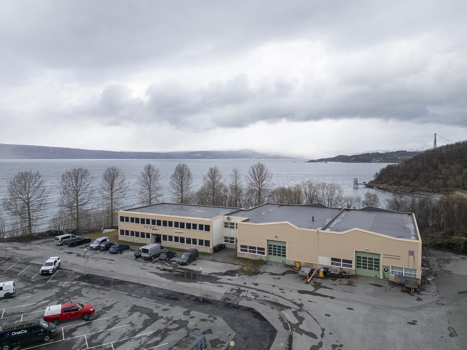 Store verkstedhaller Galleribilde