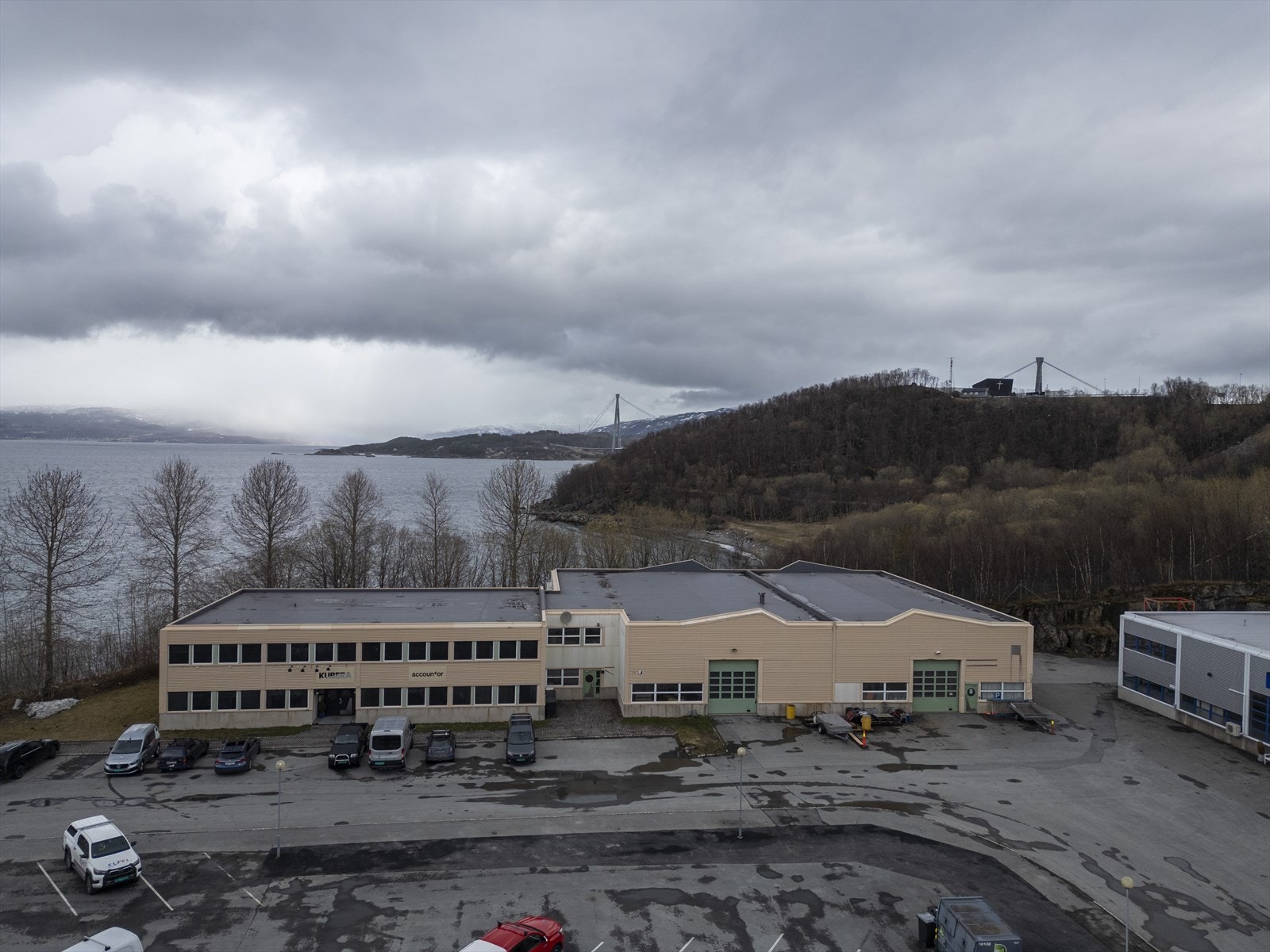 Dronebilde over eiendommen Galleribilde