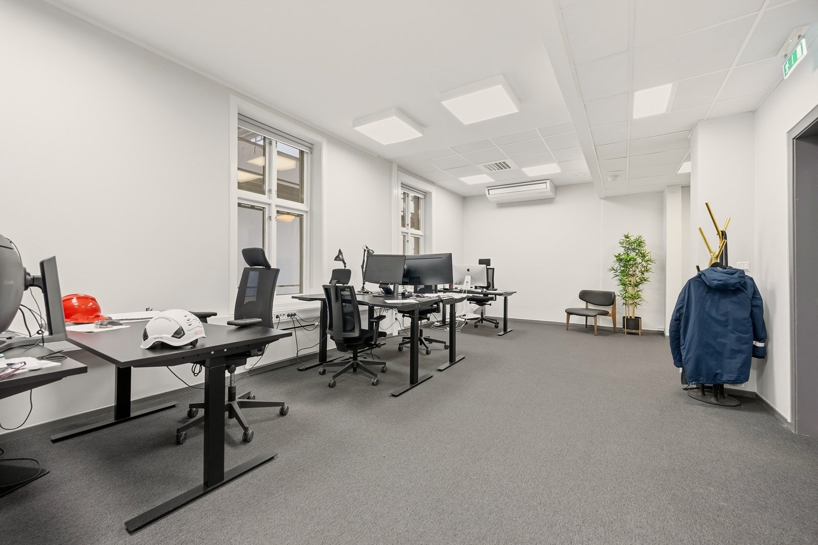 Professor Aschehougs plass 1 Galleribilde