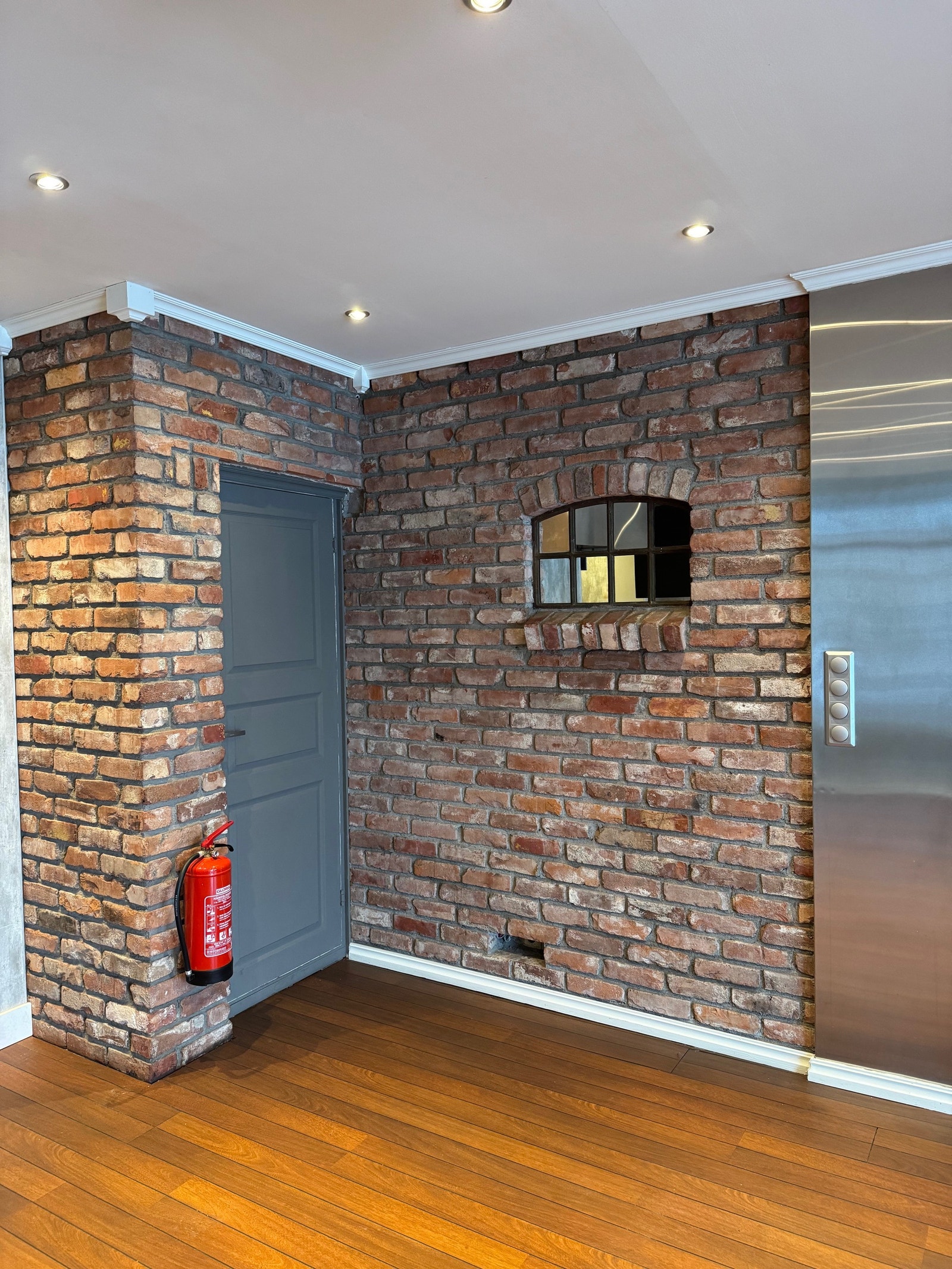 Kontrastvegg Galleribilde