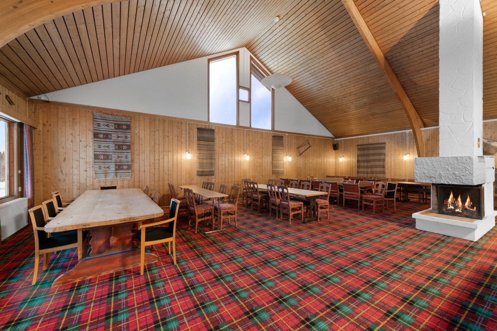 Romslig spisesal Galleribilde