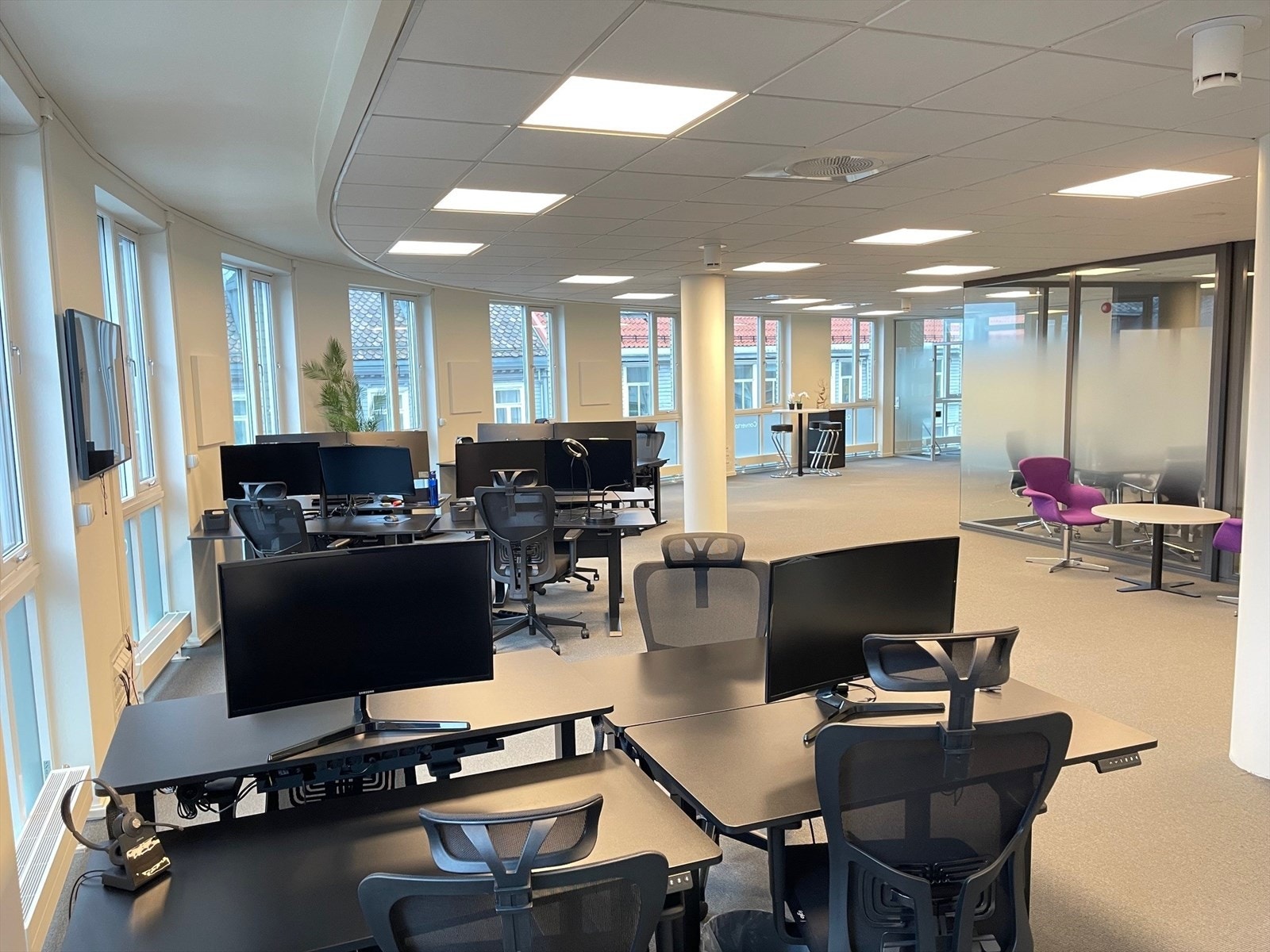 Åpent kontorlandskap Galleribilde