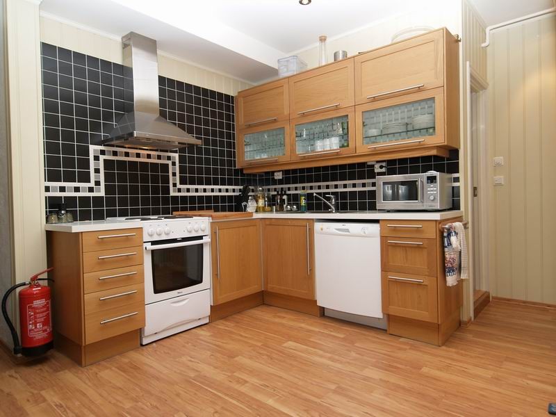 STM-LH-2-03.jpg Galleribilde