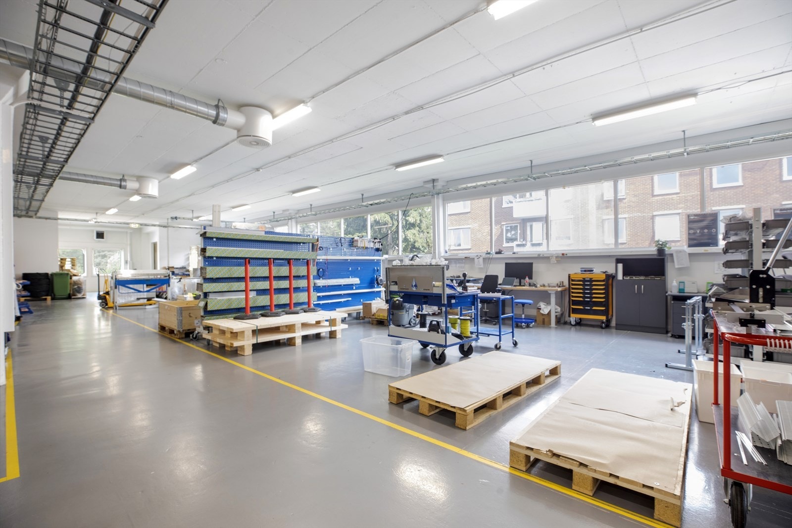 Ole Deviks vei 18 - Lager/Serviceverksted/Produksjon med vareheis. Galleribilde