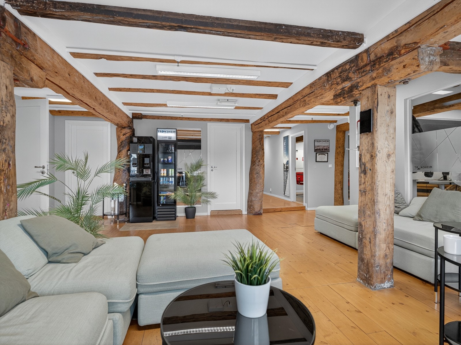 Seksjonen er svært innholdsrik og fordeler seg over tre etasjer. Galleribilde