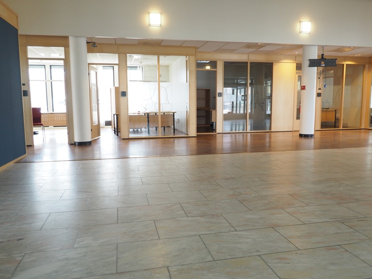 1. etg. - Banksal Galleribilde