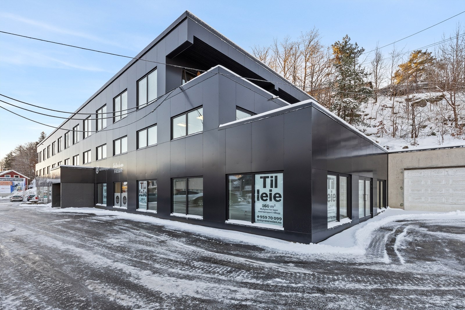 003_Kontorlokaler på ca. 450 m2 og nedover til å leie kun enkeltkontorer..jpg Galleribilde