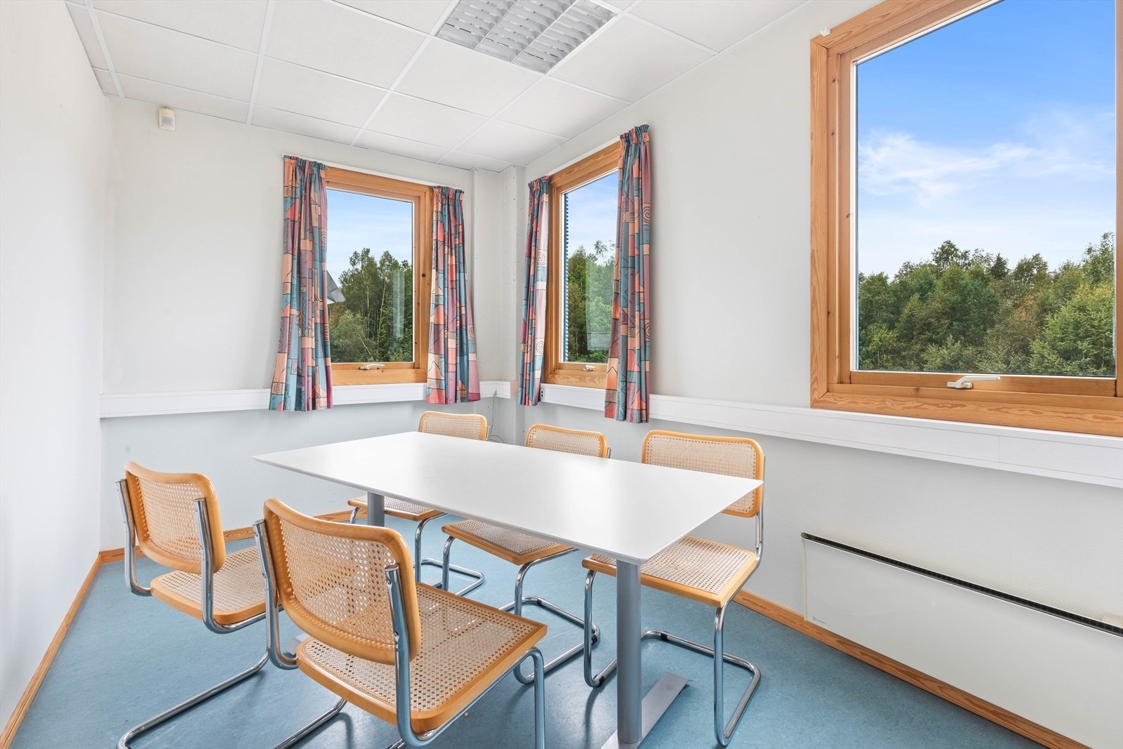 Kontorlokaler. Galleribilde