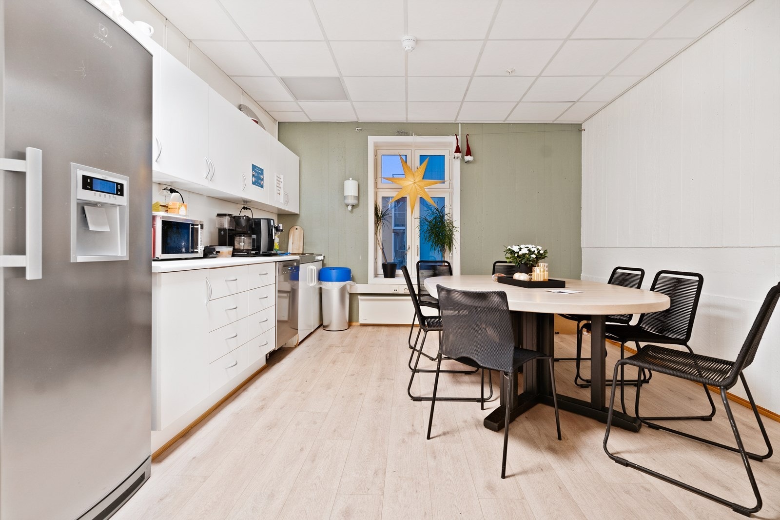 Spiserom med kjøkken Galleribilde