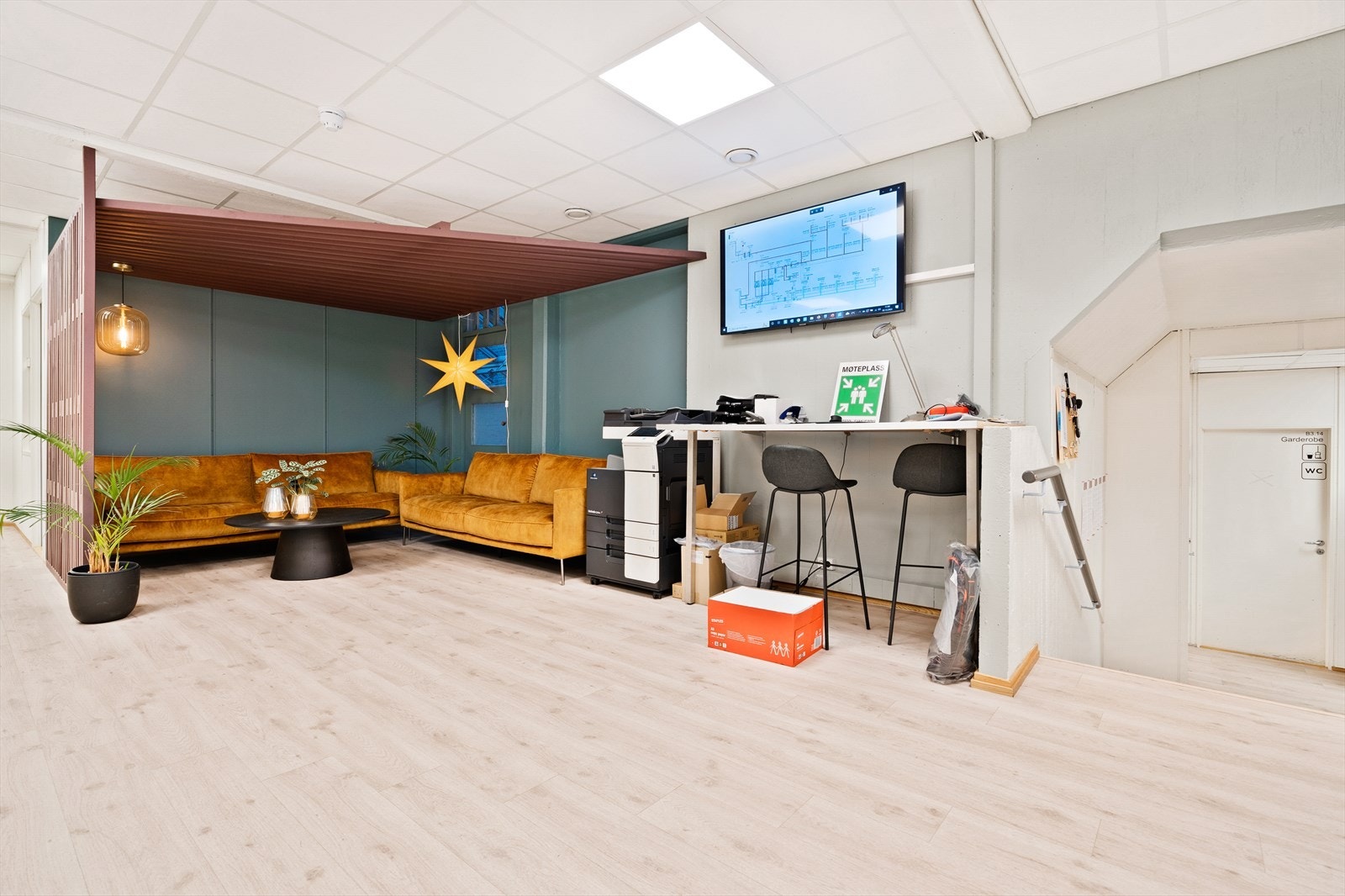 Her er det også plass til printer Galleribilde