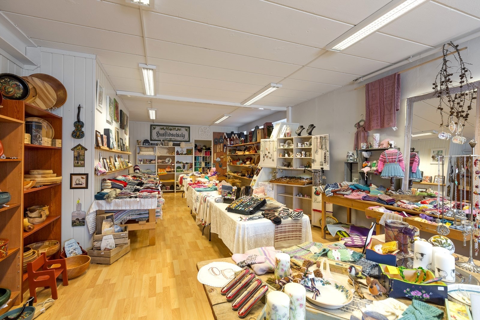 Husflidsbutikken (2).jpg Galleribilde