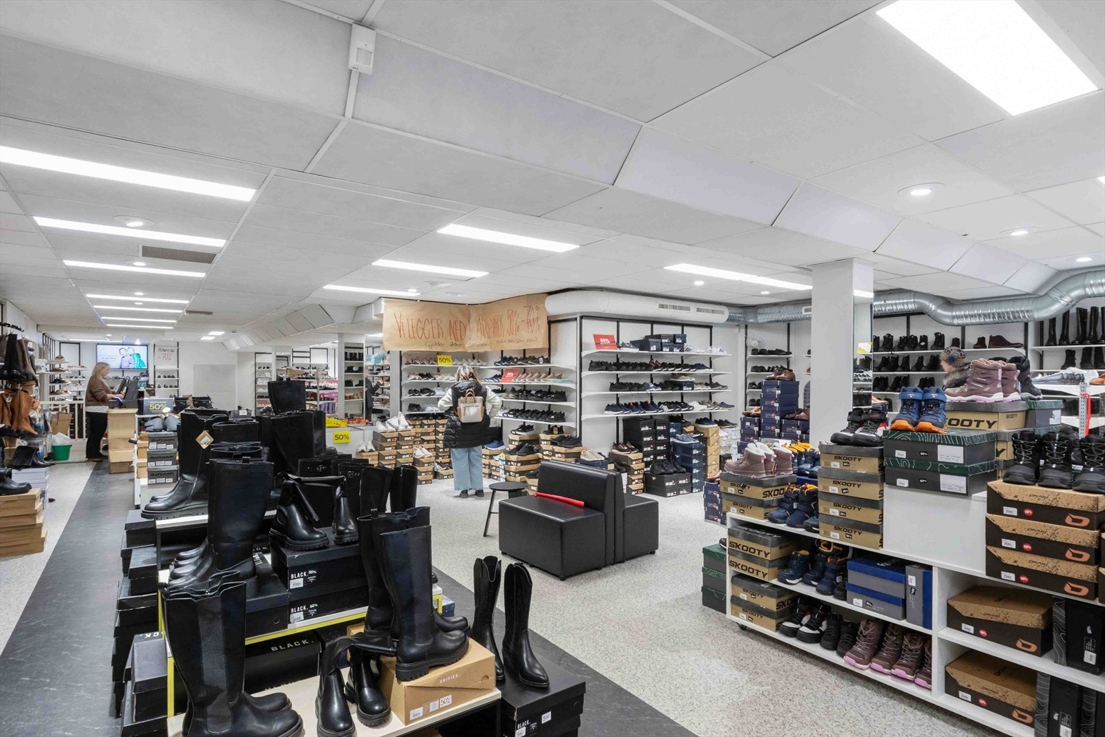 006.jpg Galleribilde