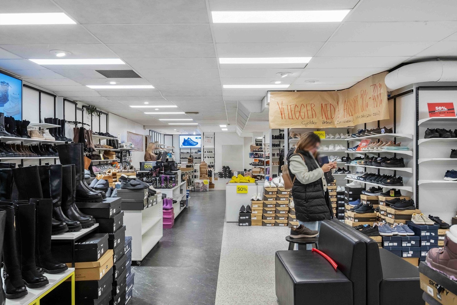 007.jpg Galleribilde