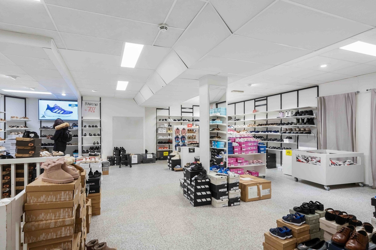 014.jpg Galleribilde