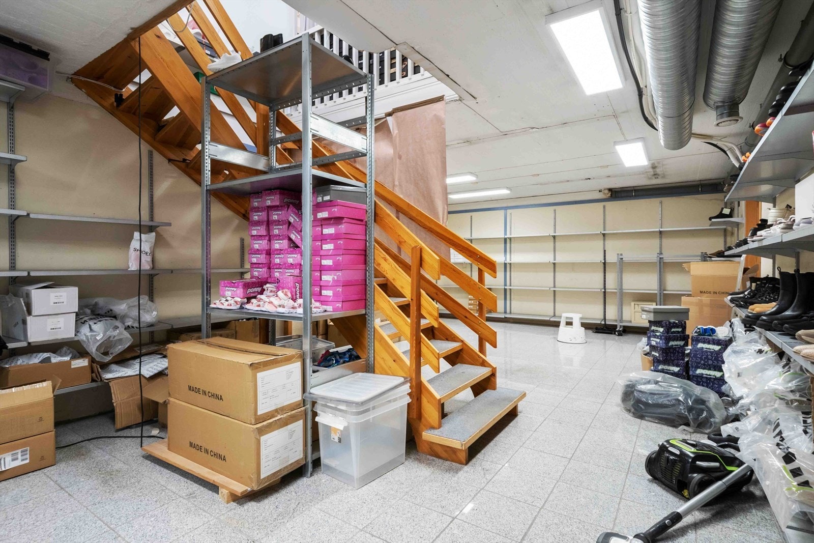 017.jpg Galleribilde