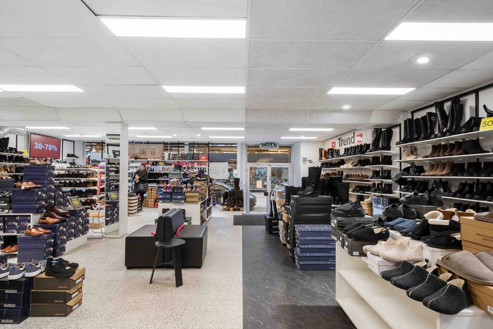 009.jpg Galleribilde