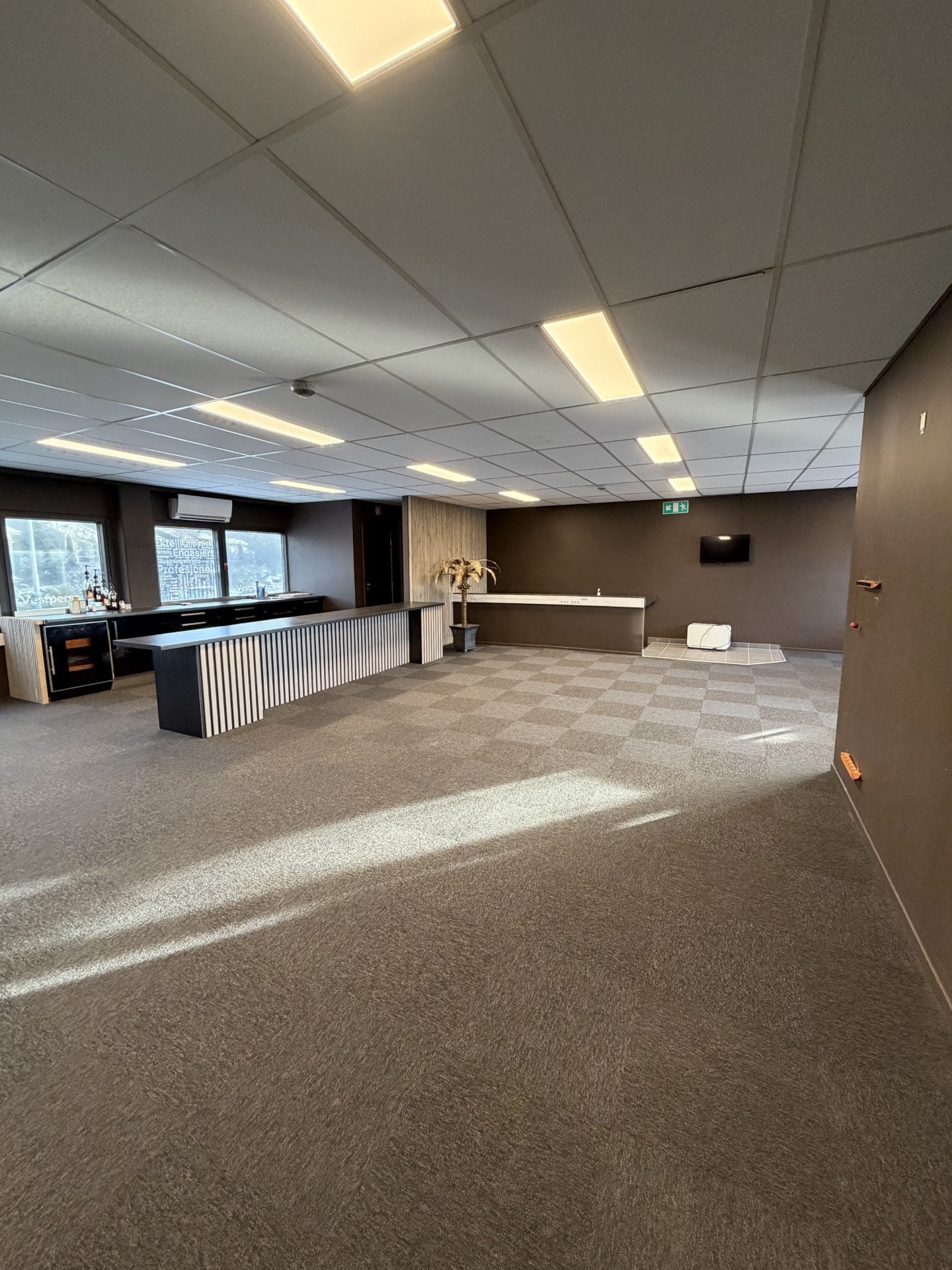 S.NR 12 Galleribilde