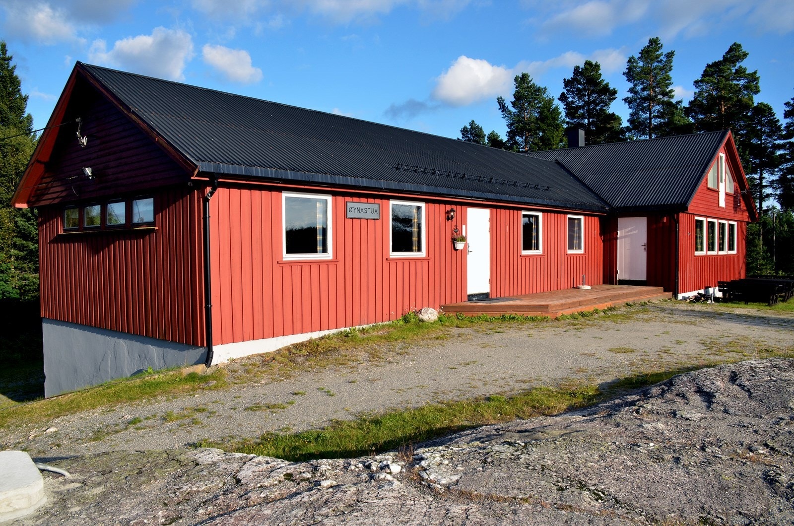 Velkommen til Øynastua Galleribilde