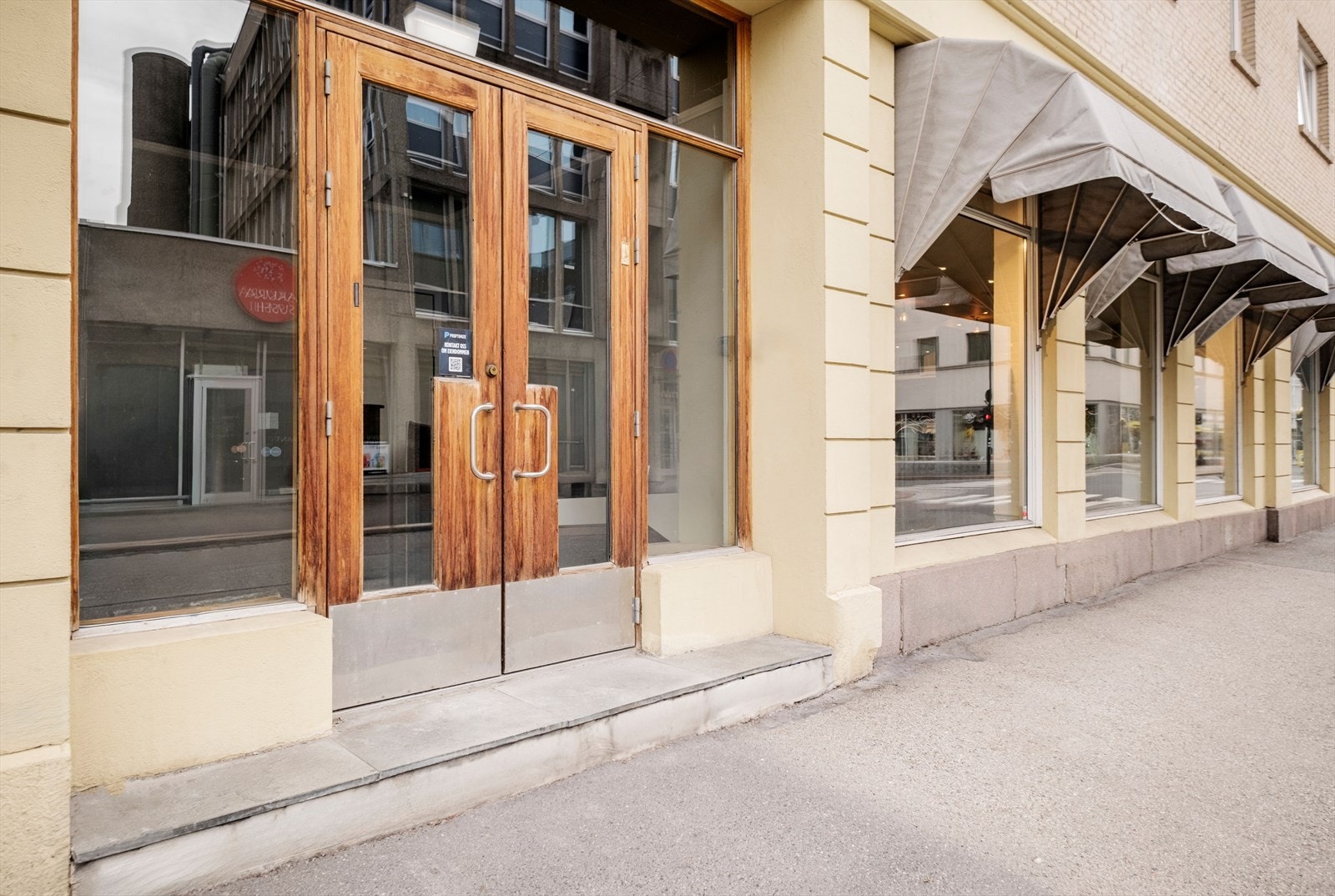 Inngangsparti Galleribilde