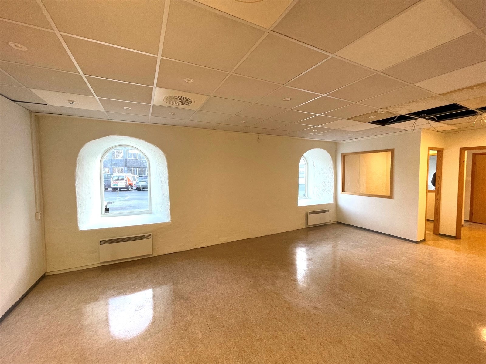 Fjøs kontor kontorareal. Galleribilde