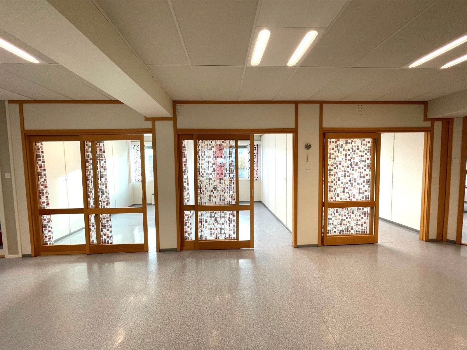 Kontor 2. etg 3 cellekontor ledig.jpg Galleribilde