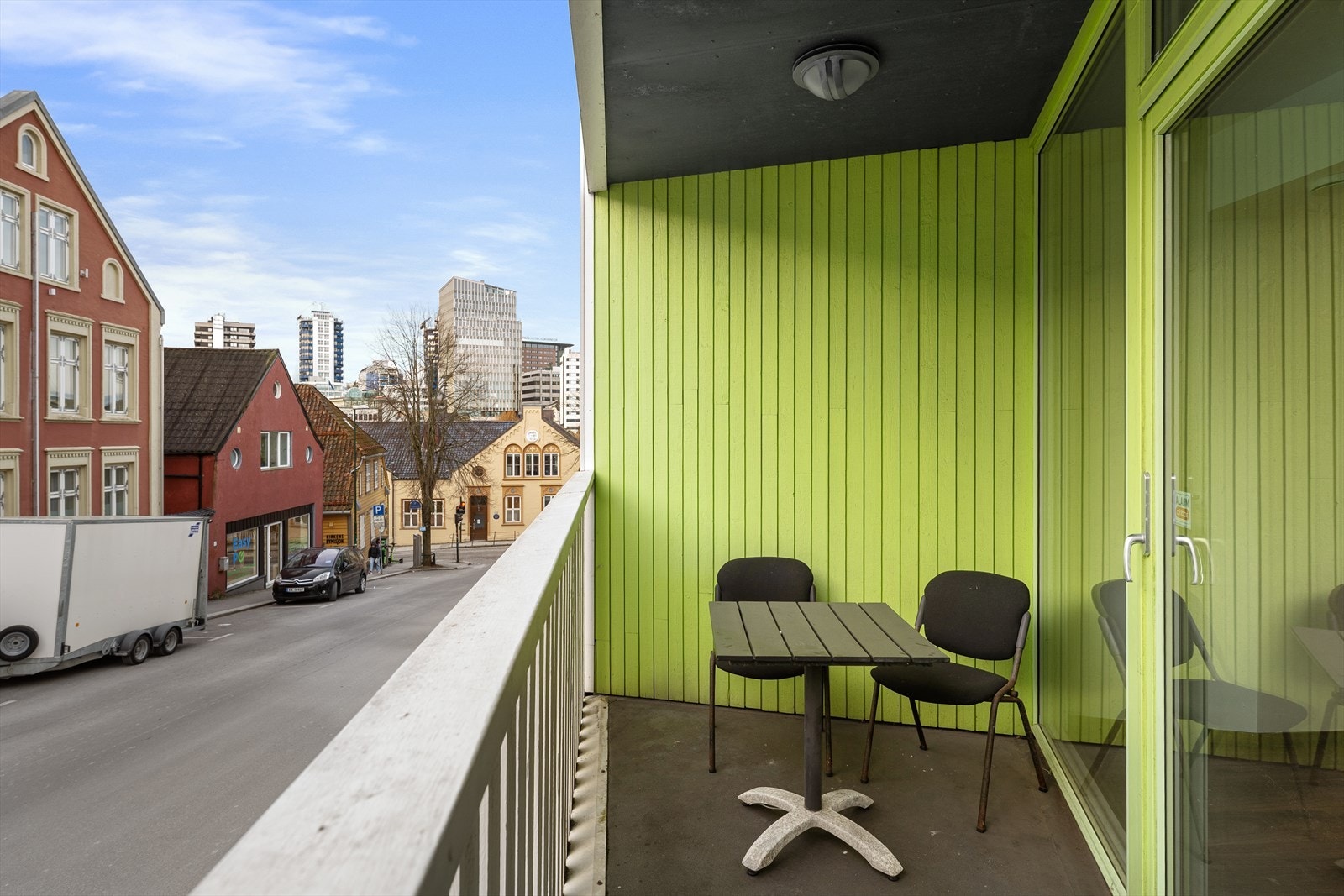 Liten balkong. Galleribilde