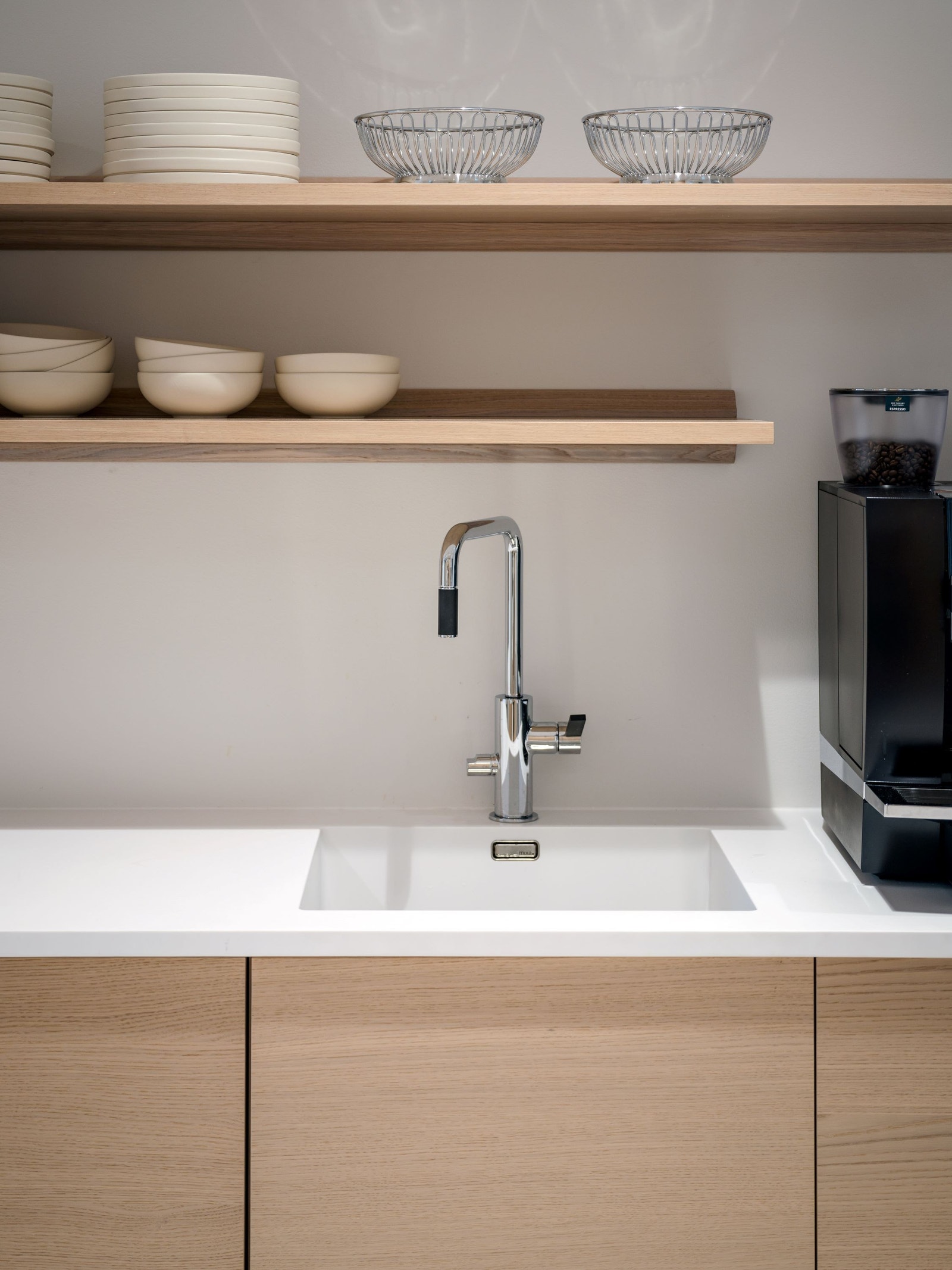 Referanselokaler fra nyoppussede lokaler i nabobygget, Nydalsveien 30A, Kunde: Alfa Sko Galleribilde