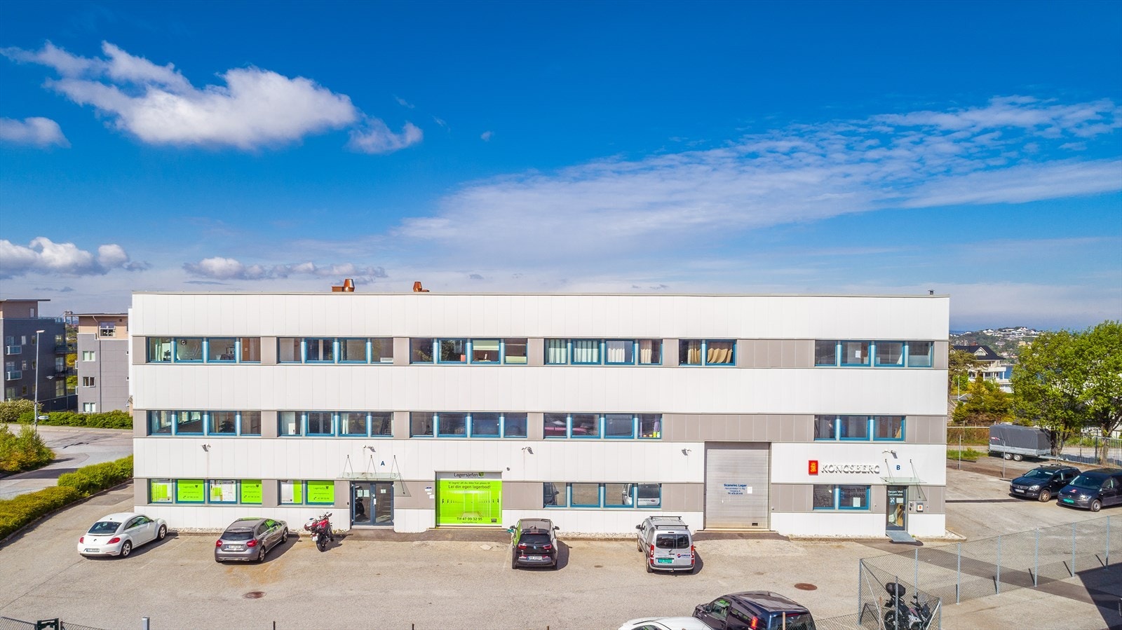 Leirvikåsen 43B er et kombinert lager og kontorbygg med sentral beliggenhet i Fagerdalen Næringspark - Godvik Galleribilde