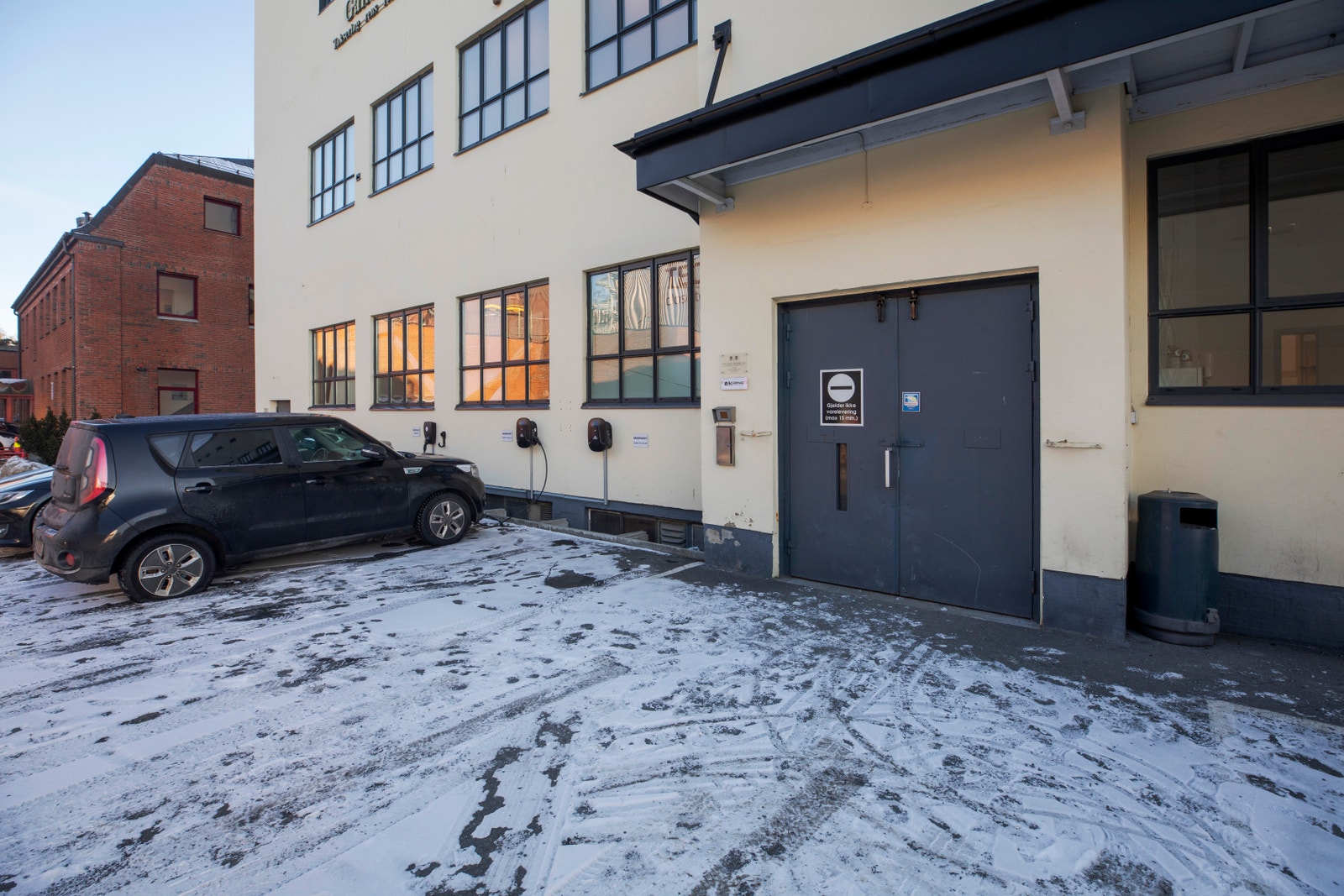 Vareheis rett opp til lokalet i 2.etg Galleribilde