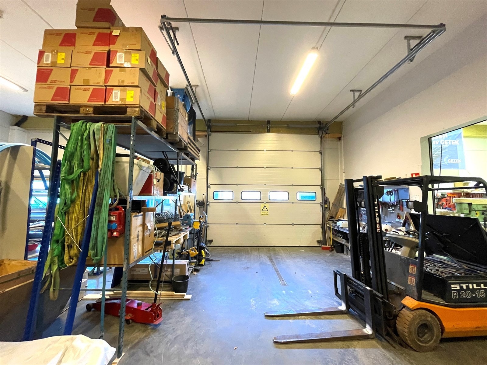 Lager med kjøreport. Galleribilde